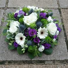  Posy in White &amp; Purple